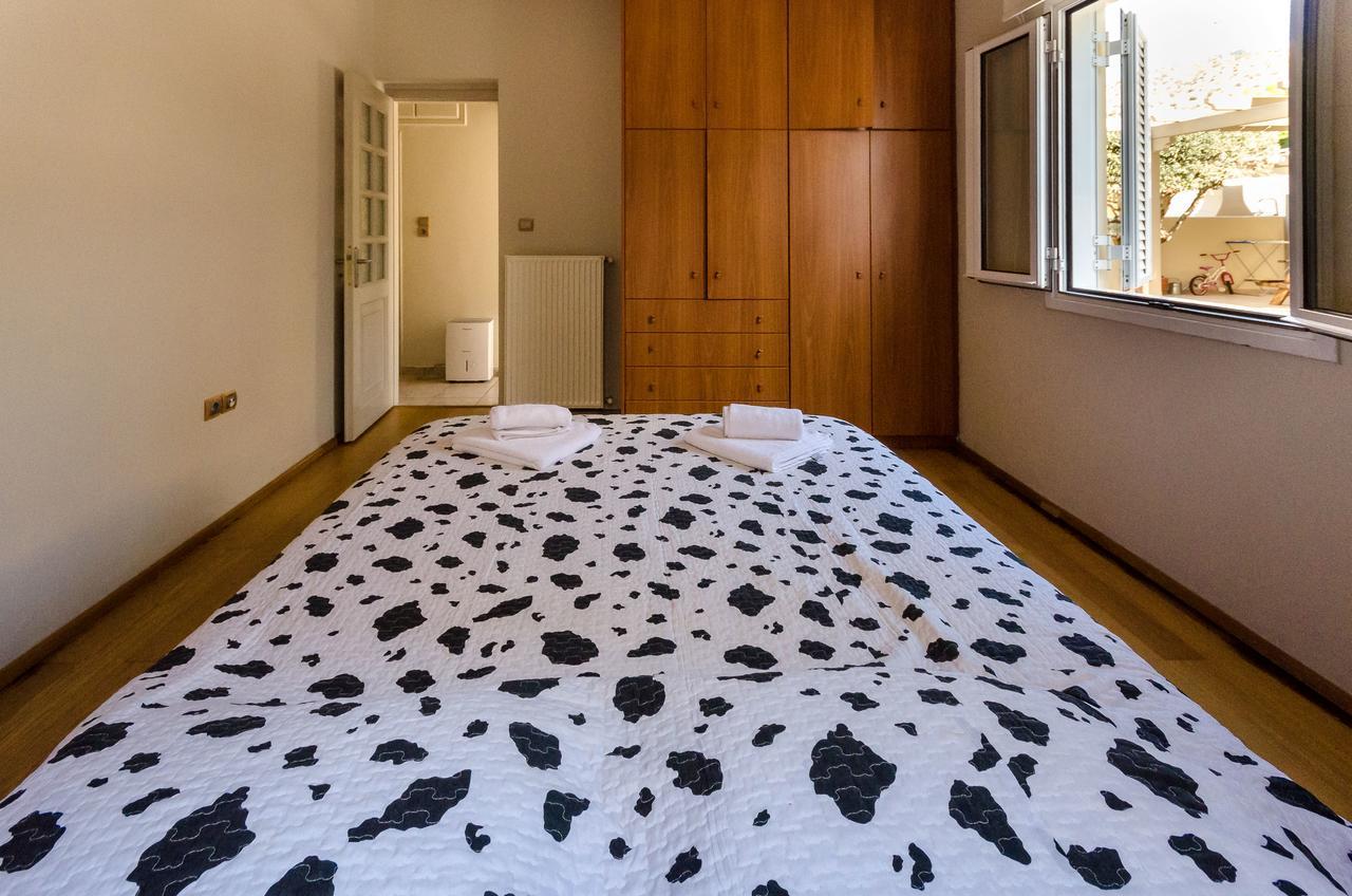 Aquarius - Glyfada Detached House * Athens